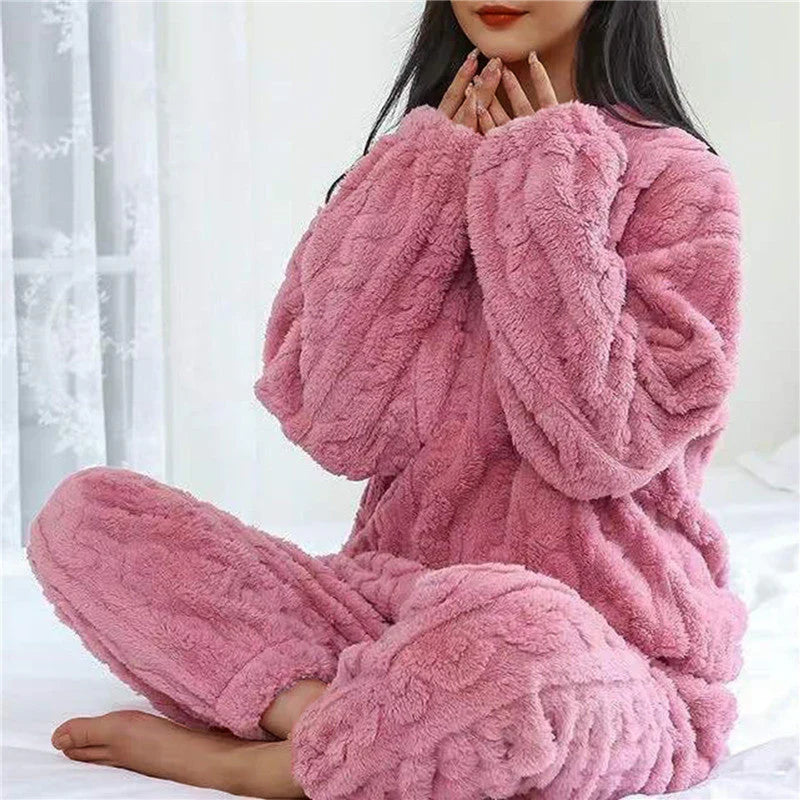 Begrenztes Angebot - VelvaComfort – Bequemer Fleece-Pyjama für Frauen | 50% Rabatt