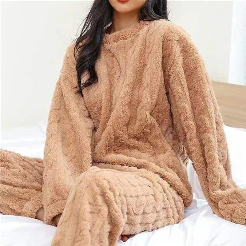 Begrenztes Angebot - VelvaComfort – Bequemer Fleece-Pyjama für Frauen | 50% Rabatt