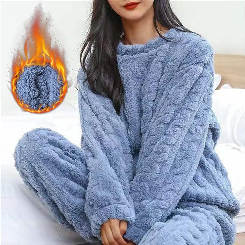 Begrenztes Angebot - VelvaComfort – Bequemer Fleece-Pyjama für Frauen | 50% Rabatt